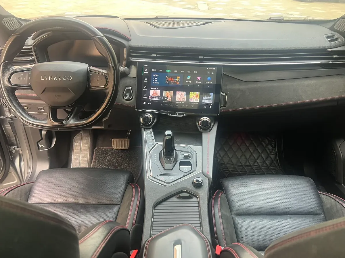 2020 LYNK&CO 05 2.0T 254HP L4 8AT,autocango,china used car exporter,china ev exporter,chinese used car exporter,chinese used ev exporter