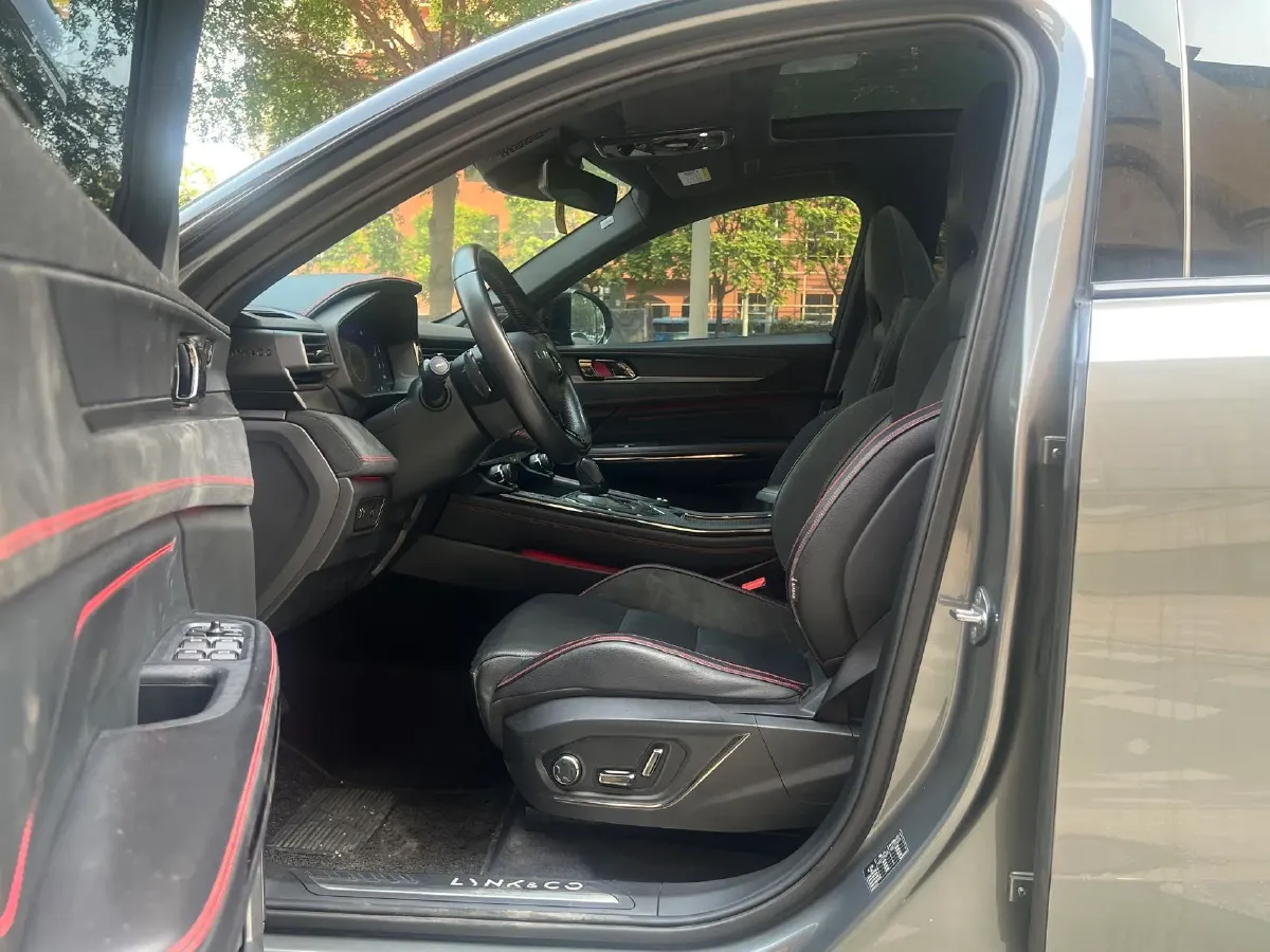 2020 LYNK&CO 05 2.0T 254HP L4 8AT,autocango,china used car exporter,china ev exporter,chinese used car exporter,chinese used ev exporter