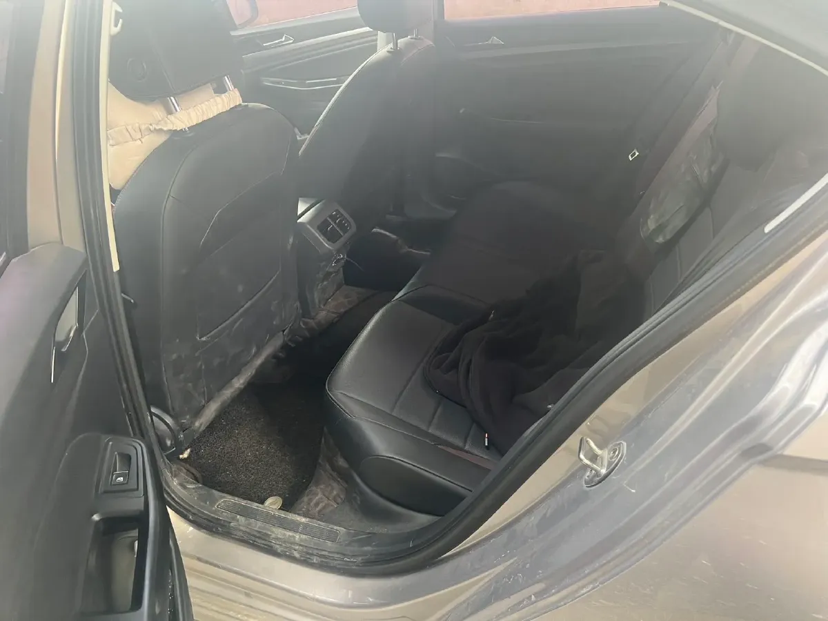 2020 Volkswagen Bora 1.5L 113HP L4 6AT,autocango,china used car exporter,china ev exporter,chinese used car exporter,chinese used ev exporter