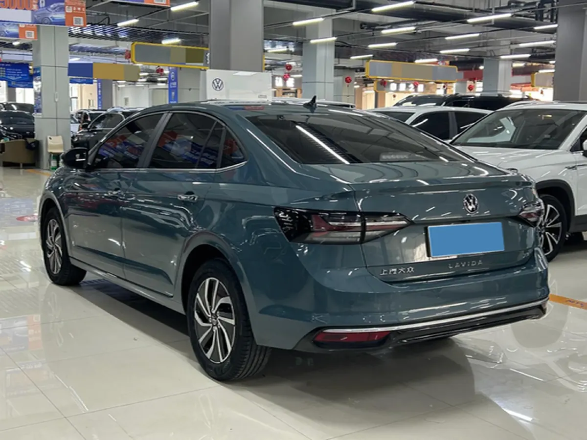 2023 Volkswagen Lavida 1.5L 110HP L4 6AT,autocango,china used car exporter,china ev exporter,chinese used car exporter,chinese used ev exporter