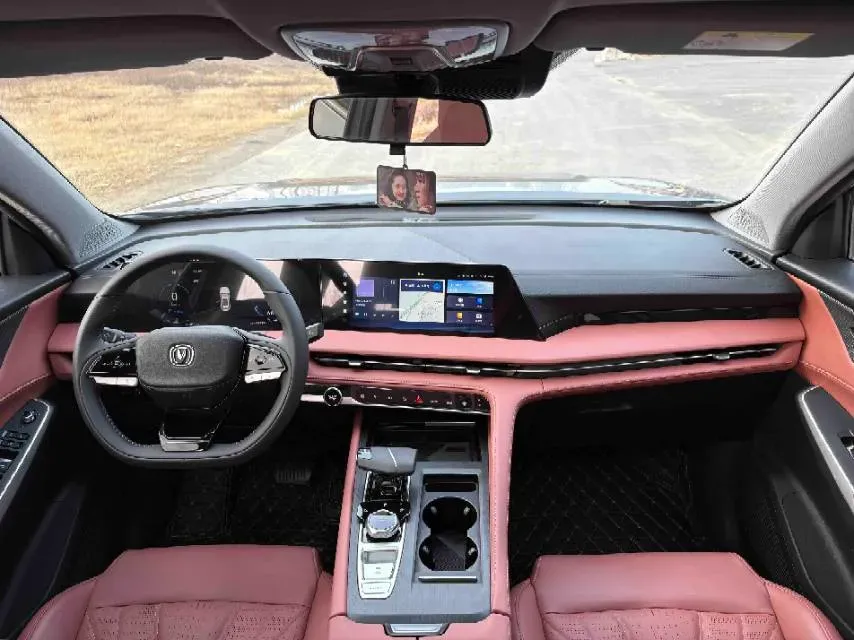 2024 ChangAn CS75 Plus 1.5T 188HP L4 8AT,autocango,china used car exporter,china ev exporter,chinese used car exporter,chinese used ev exporter