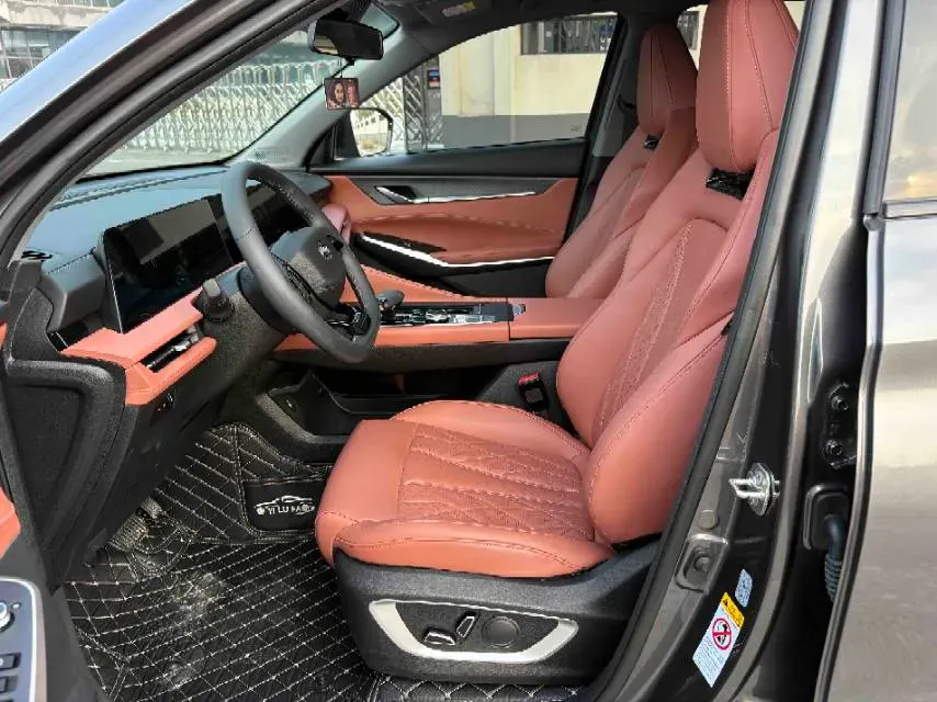 2024 ChangAn CS75 Plus 1.5T 188HP L4 8AT,autocango,china used car exporter,china ev exporter,chinese used car exporter,chinese used ev exporter