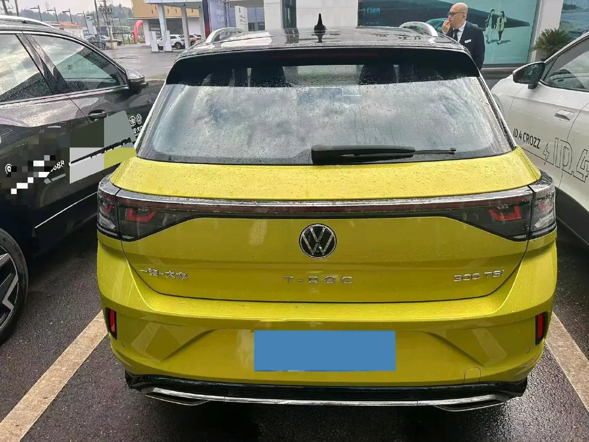 2023 Volkswagen T-Roc 1.5T 160HP L4 7DCT,autocango,china used car exporter,china ev exporter,chinese used car exporter,chinese used ev exporter