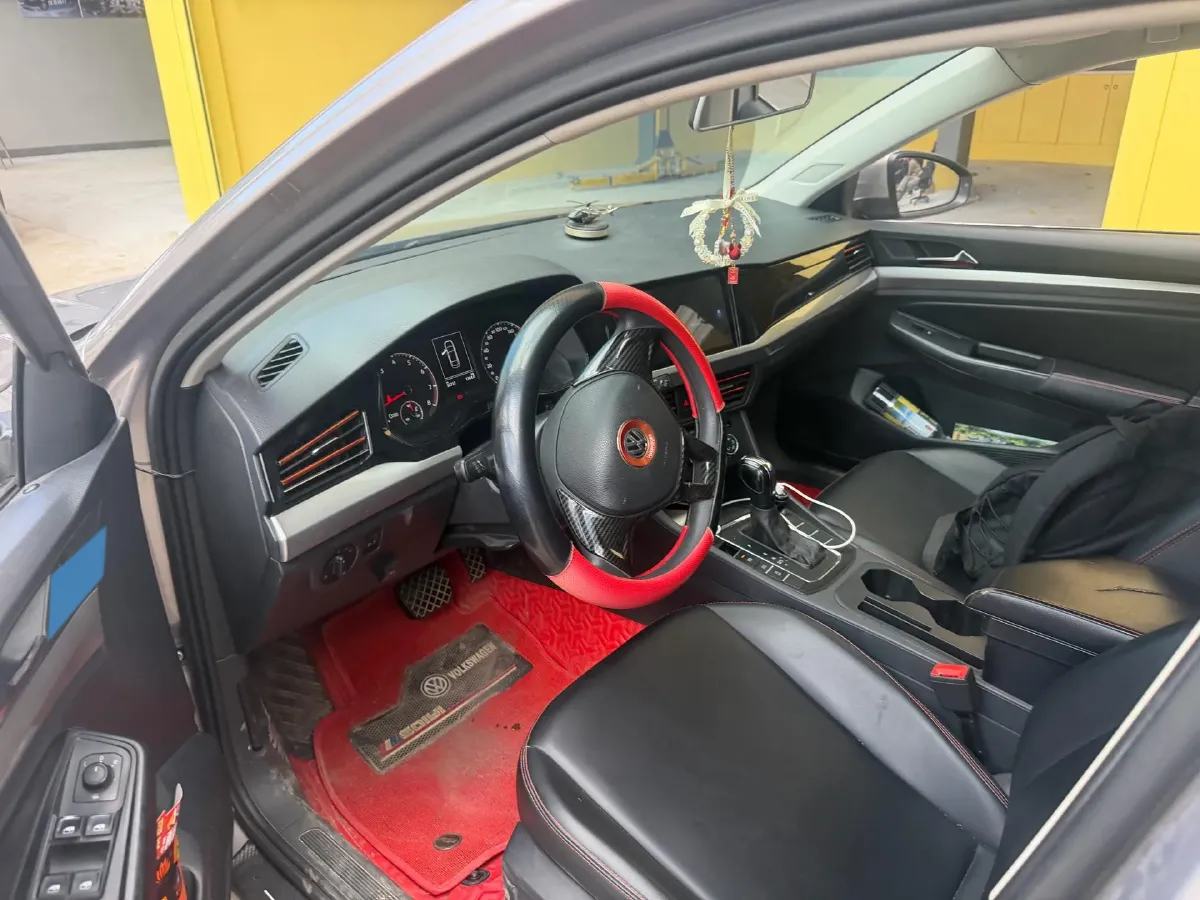 2019 Bestune T77 1.2T 143HP L4 7DCT,autocango,china used car exporter,china ev exporter,chinese used car exporter,chinese used ev exporter