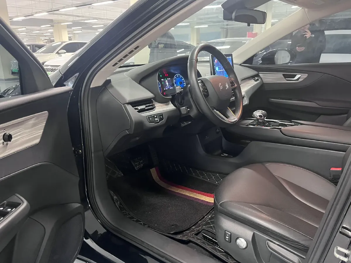 2023 HongQi E-QM5 BEV 74.9KWH,autocango,china used car exporter,china ev exporter,chinese used car exporter,chinese used ev exporter