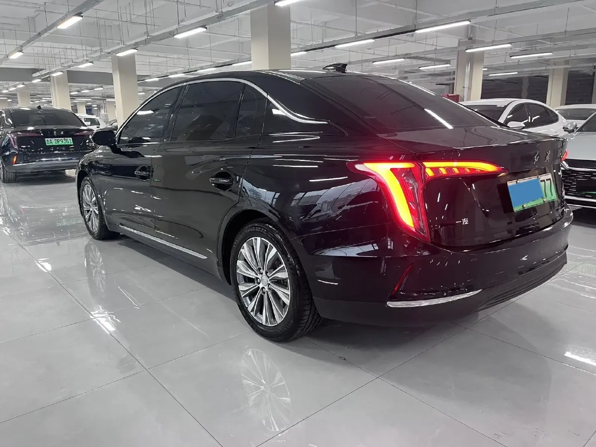 2023 HongQi E-QM5 BEV 74.9KWH,autocango,china used car exporter,china ev exporter,chinese used car exporter,chinese used ev exporter