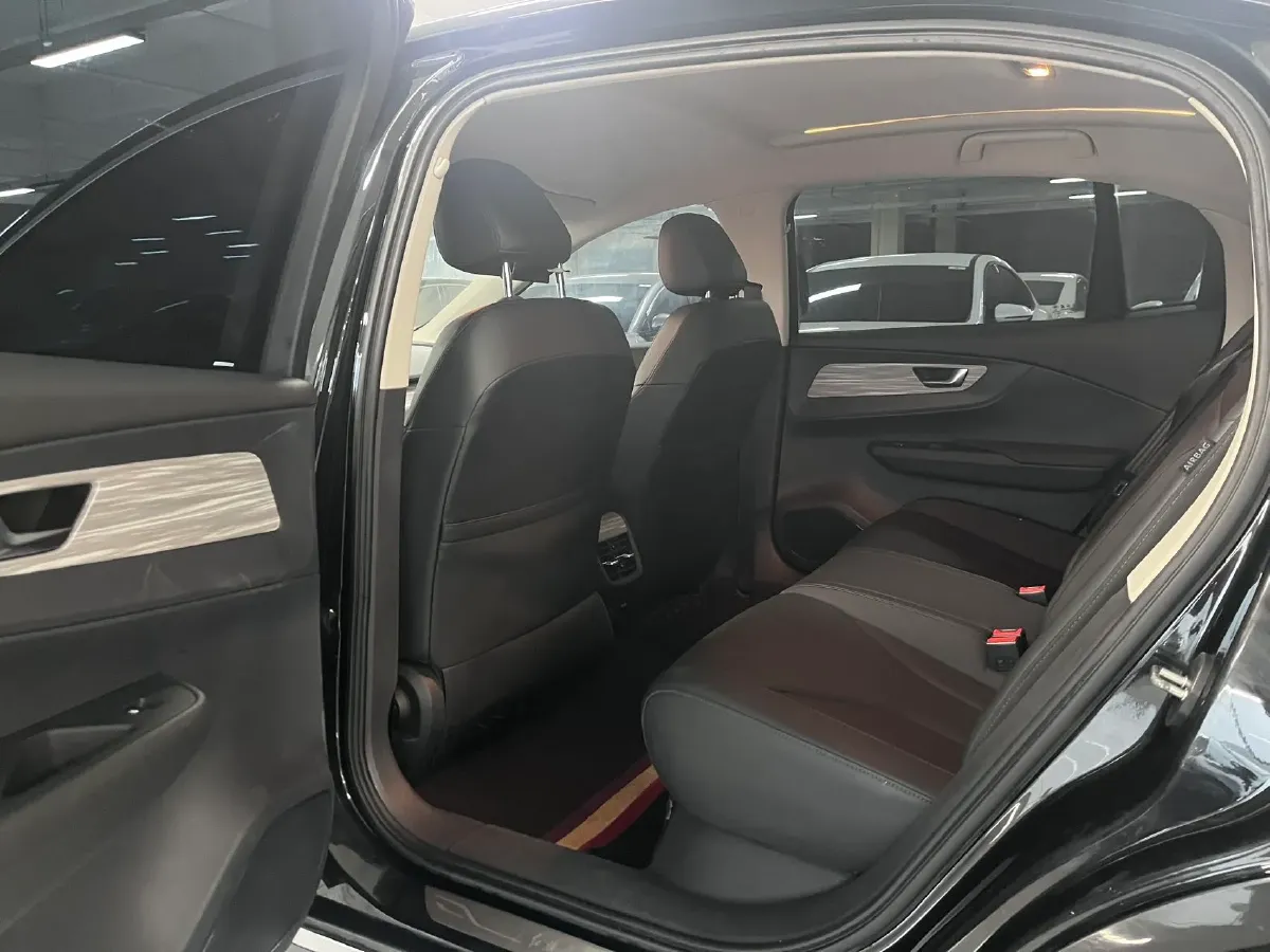 2023 HongQi E-QM5 BEV 74.9KWH,autocango,china used car exporter,china ev exporter,chinese used car exporter,chinese used ev exporter