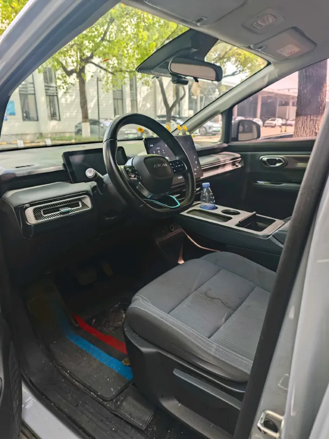 2024 Leapmotor C11 1.5L 95HP L4 REEV 43.74KWH,autocango,china used car exporter,china ev exporter,chinese used car exporter,chinese used ev exporter