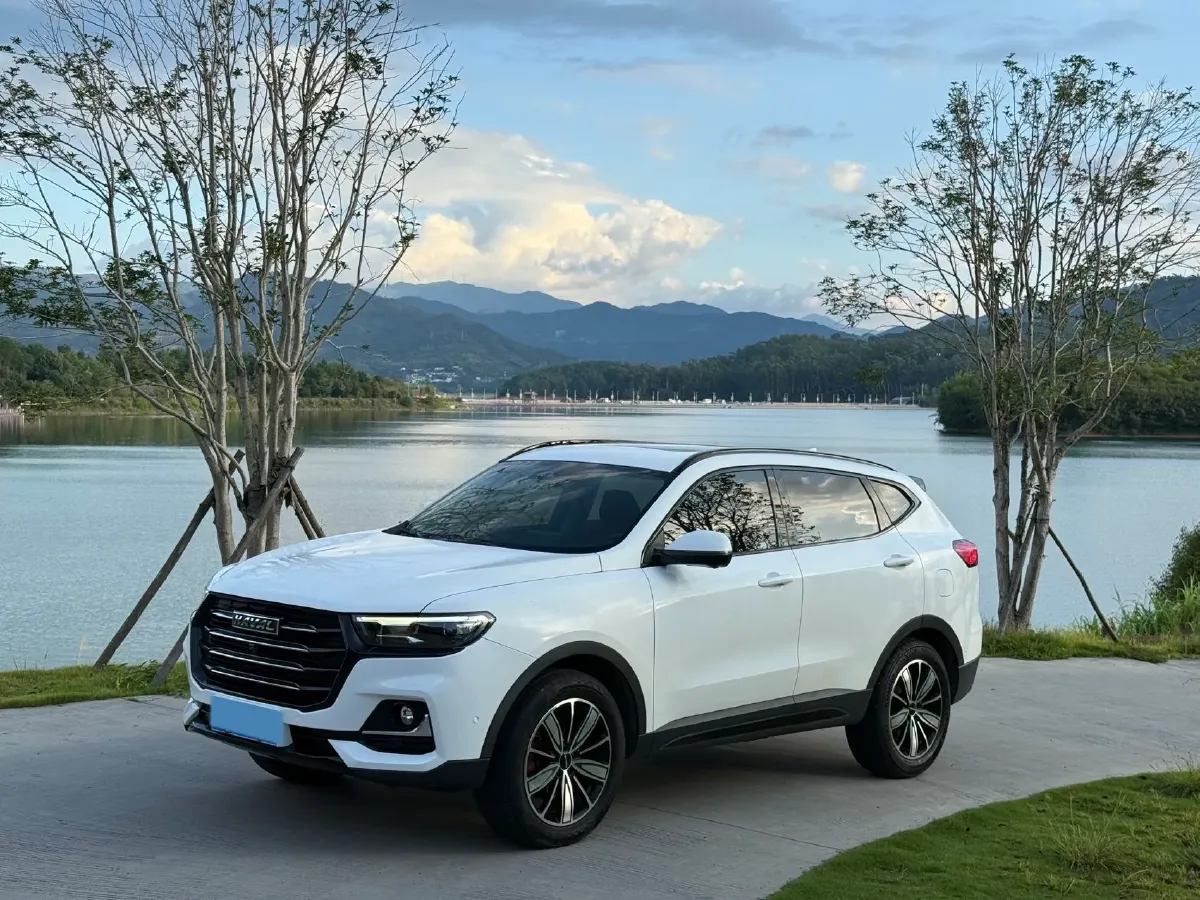 2021 Haval H6 1.5T 169HP L4 7DCT,autocango,china used car exporter,china ev exporter,chinese used car exporter,chinese used ev exporter
