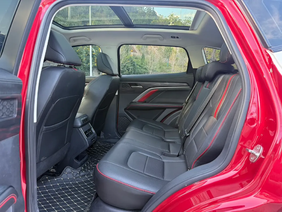 2021 Haval H6 1.5T 169HP L4 7DCT,autocango,china used car exporter,china ev exporter,chinese used car exporter,chinese used ev exporter