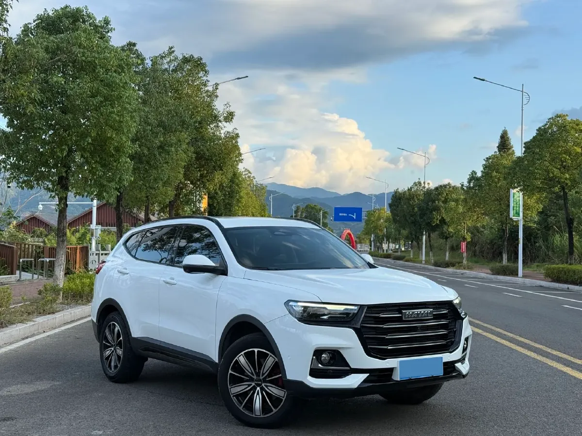 2021 Haval H6 1.5T 169HP L4 7DCT,autocango,china used car exporter,china ev exporter,chinese used car exporter,chinese used ev exporter