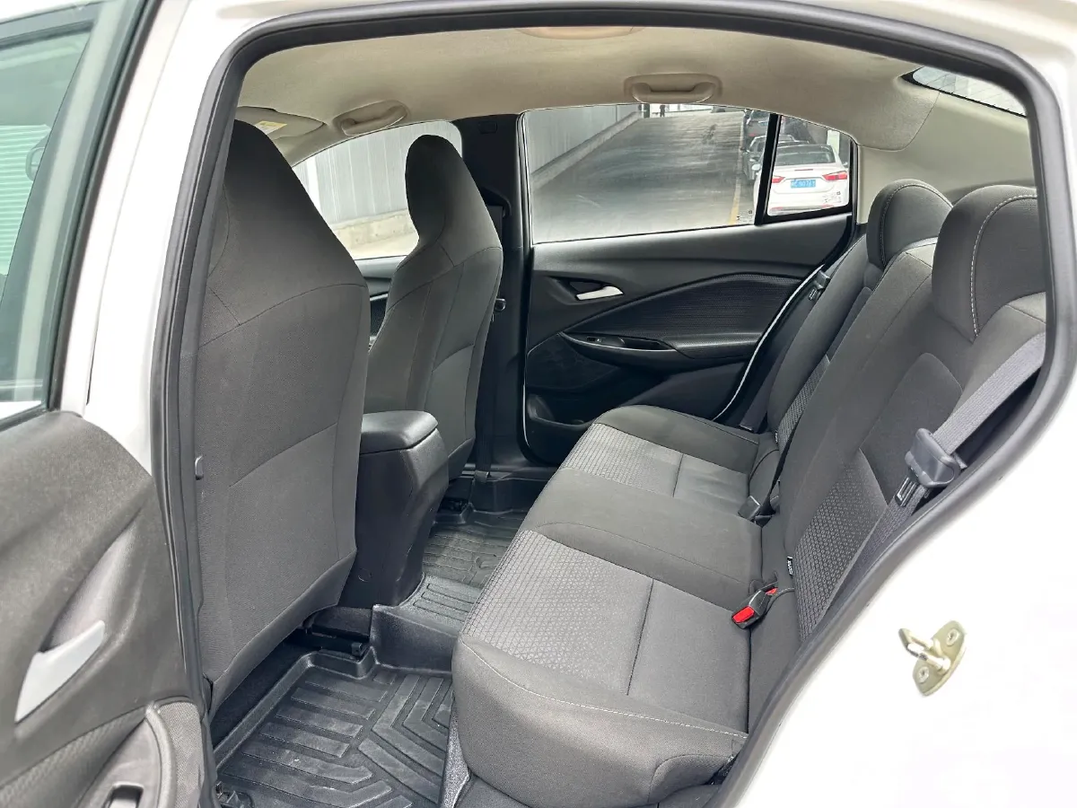 2021 Chevrolet Cavalier 1.0T 125HP L3 6AT,autocango,china used car exporter,china ev exporter,chinese used car exporter,chinese used ev exporter