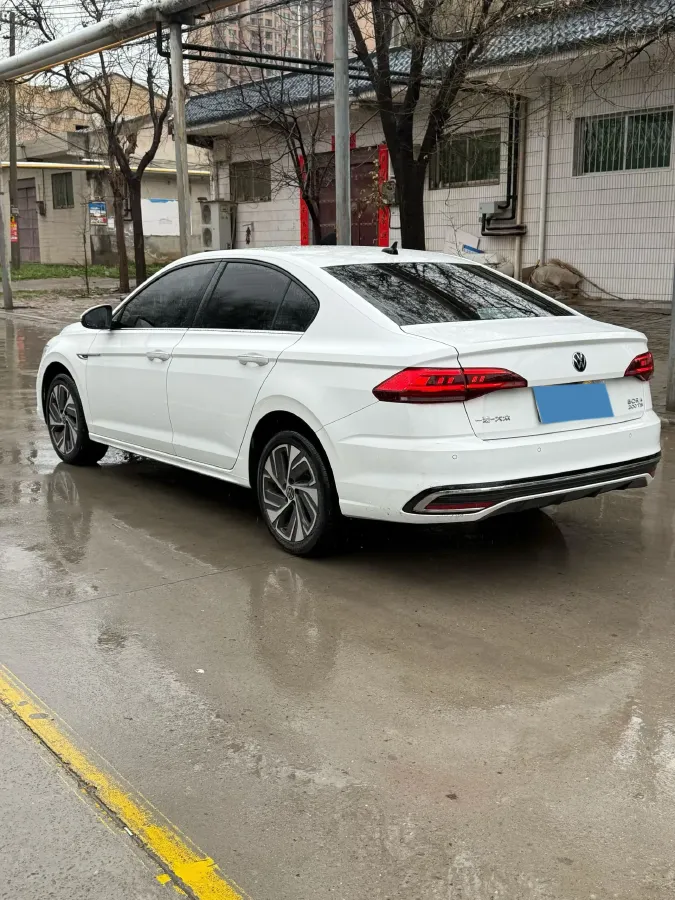 2023 Volkswagen Bora 1.5T 160HP L4 7DCT,autocango,china used car exporter,china ev exporter,chinese used car exporter,chinese used ev exporter