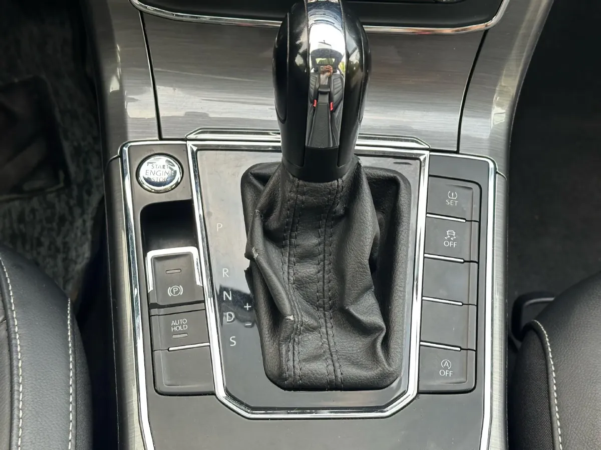 2017 Volkswagen Passat 1.4T 150HP L4 7DCT,autocango,china used car exporter,china ev exporter,chinese used car exporter,chinese used ev exporter