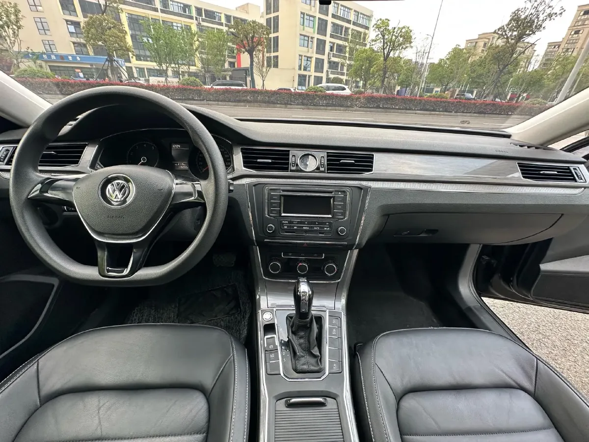 2017 Volkswagen Passat 1.4T 150HP L4 7DCT,autocango,china used car exporter,china ev exporter,chinese used car exporter,chinese used ev exporter