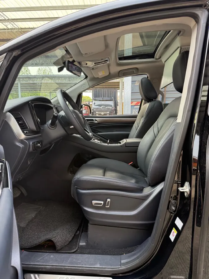 2023 GAC Trumpchi M8 2.0T 252HP L4 8AT,autocango,china used car exporter,china ev exporter,chinese used car exporter,chinese used ev exporter