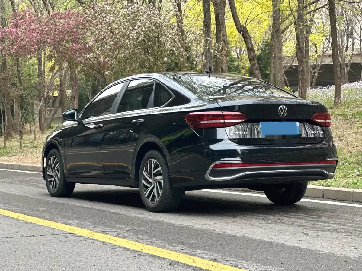 2024 Volkswagen Lavida 1.5T 160HP L4 7DCT,autocango,china used car exporter,china ev exporter,chinese used car exporter,chinese used ev exporter