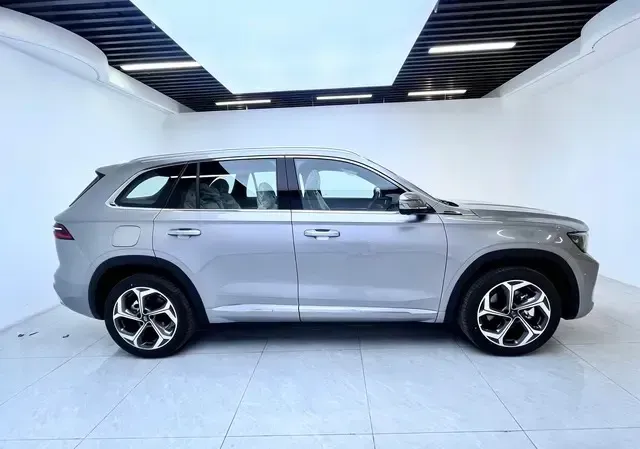 2025 Geely Monjaro 2.0T 238HP L4 8AT,autocango,china used car exporter,china ev exporter,chinese used car exporter,chinese used ev exporter