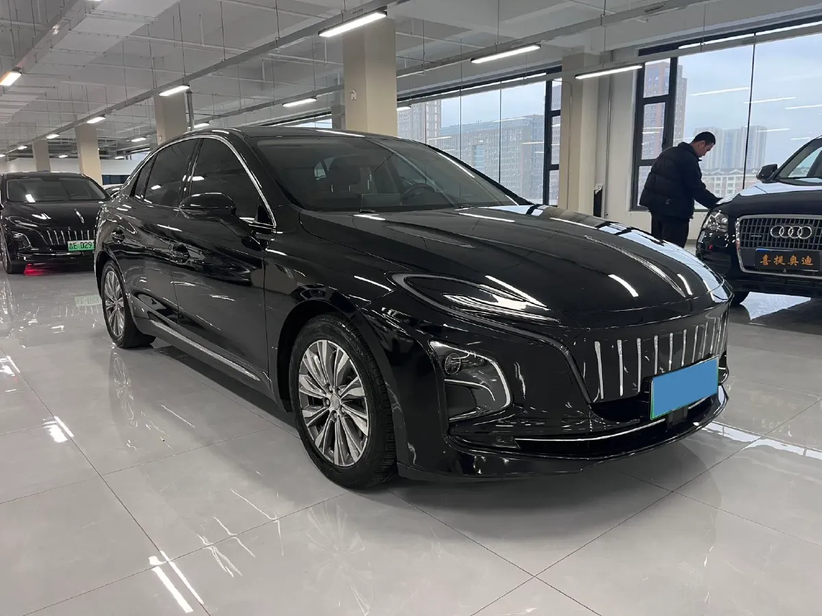 2024 HongQi E-QM5 BEV 72KWH,autocango,china used car exporter,china ev exporter,chinese used car exporter,chinese used ev exporter