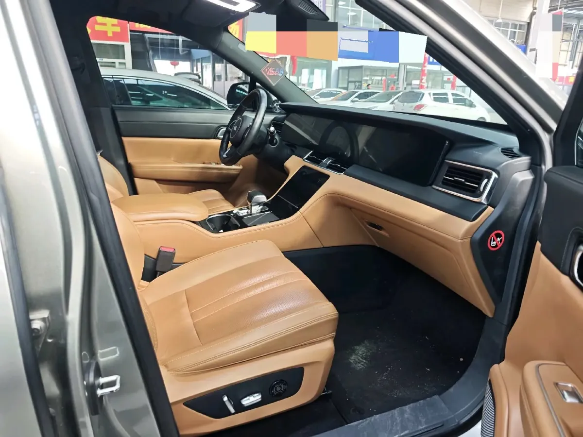 2020 Li ONE Range Extended 131HP REEV 40.5KWH,autocango,china used car exporter,china ev exporter,chinese used car exporter,chinese used ev exporter