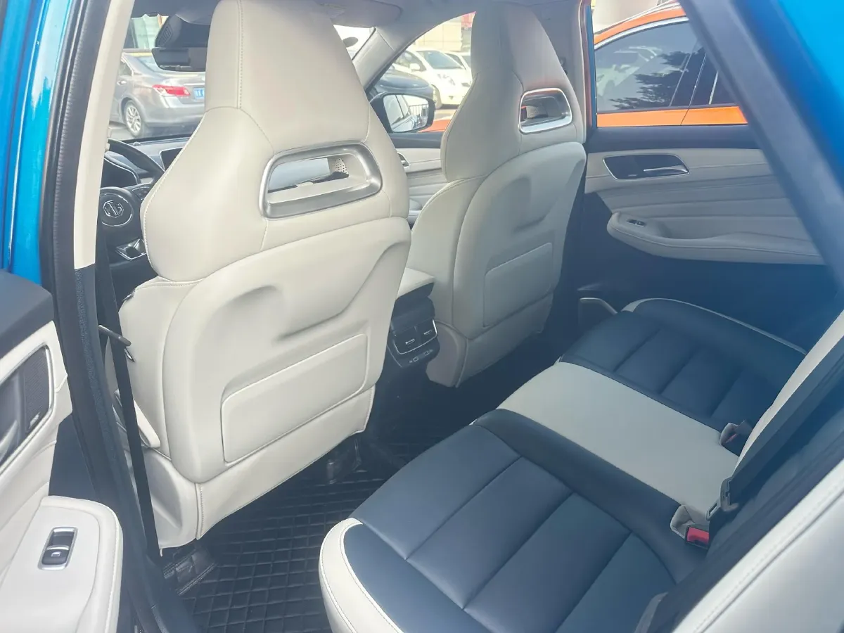 2021 MG Pilot 1.5T 173HP L4 7DCT,autocango,china used car exporter,china ev exporter,chinese used car exporter,chinese used ev exporter