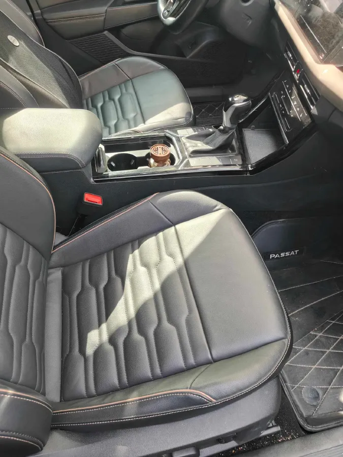 2021 Volkswagen Passat 2.0T 186HP L4 7DCT,autocango,china used car exporter,china ev exporter,chinese used car exporter,chinese used ev exporter