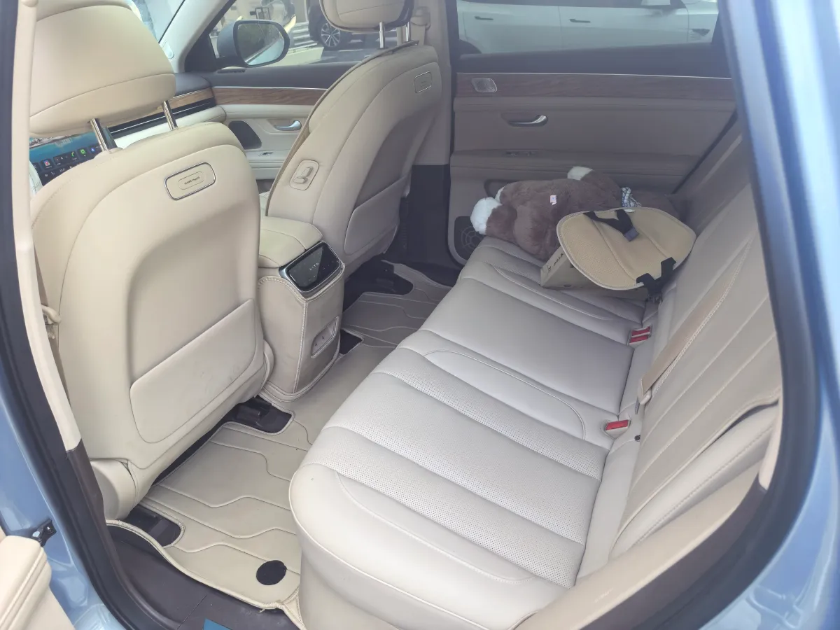 2024 Ford Transit 2.0T 143HP L4 9AT,autocango,china used car exporter,china ev exporter,chinese used car exporter,chinese used ev exporter