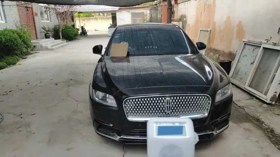 2018 Lincoln Continental 2.0T 261HP L4 6AT,autocango,china used car exporter,china ev exporter,chinese used car exporter,chinese used ev exporter