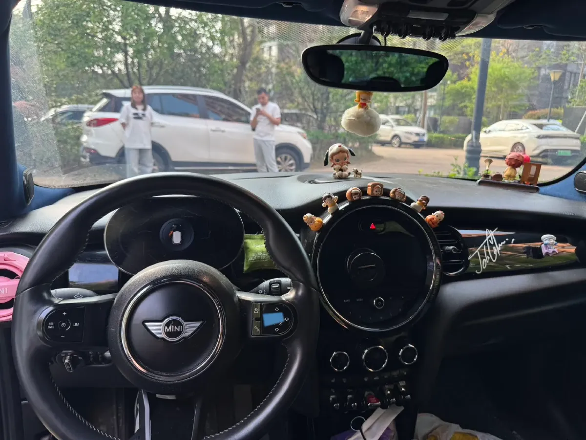 2022 MINI MINI 1.5T 136HP L3 7DCT,autocango,china used car exporter,china ev exporter,chinese used car exporter,chinese used ev exporter