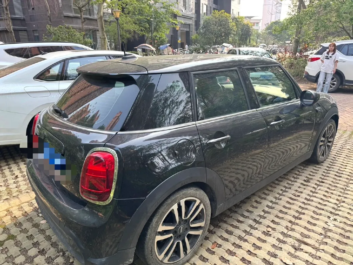 2022 MINI MINI 1.5T 136HP L3 7DCT,autocango,china used car exporter,china ev exporter,chinese used car exporter,chinese used ev exporter
