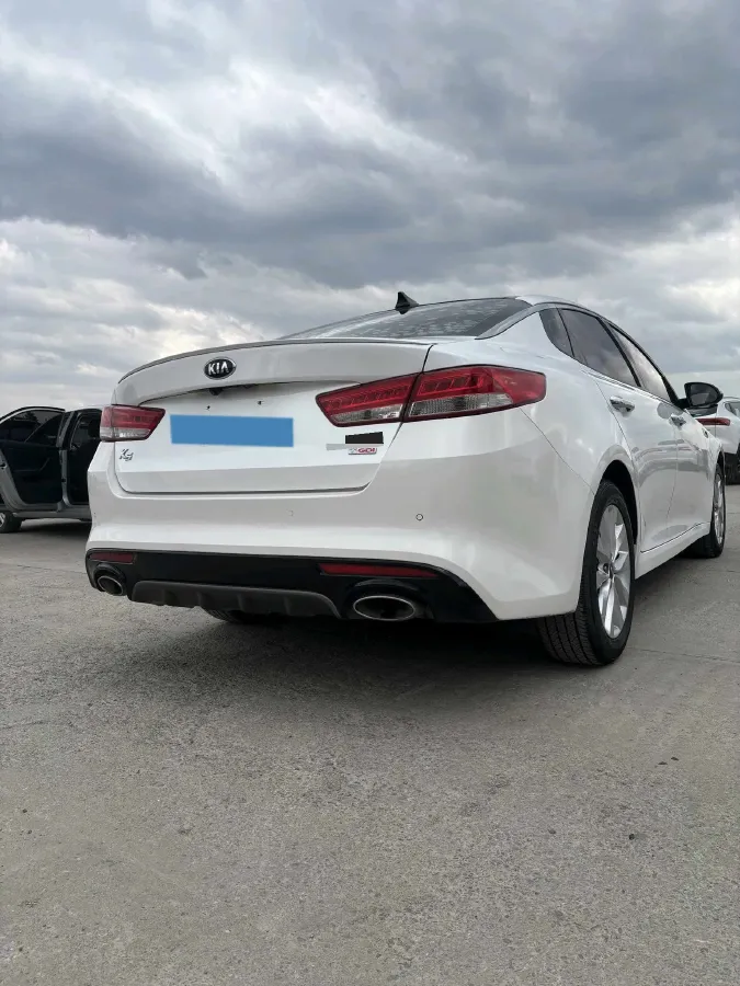 2016 Kia K5 1.6T 180HP L4 7DCT,autocango,china used car exporter,china ev exporter,chinese used car exporter,chinese used ev exporter