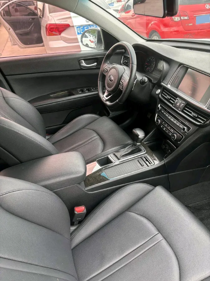 2016 Kia K5 1.6T 180HP L4 7DCT,autocango,china used car exporter,china ev exporter,chinese used car exporter,chinese used ev exporter