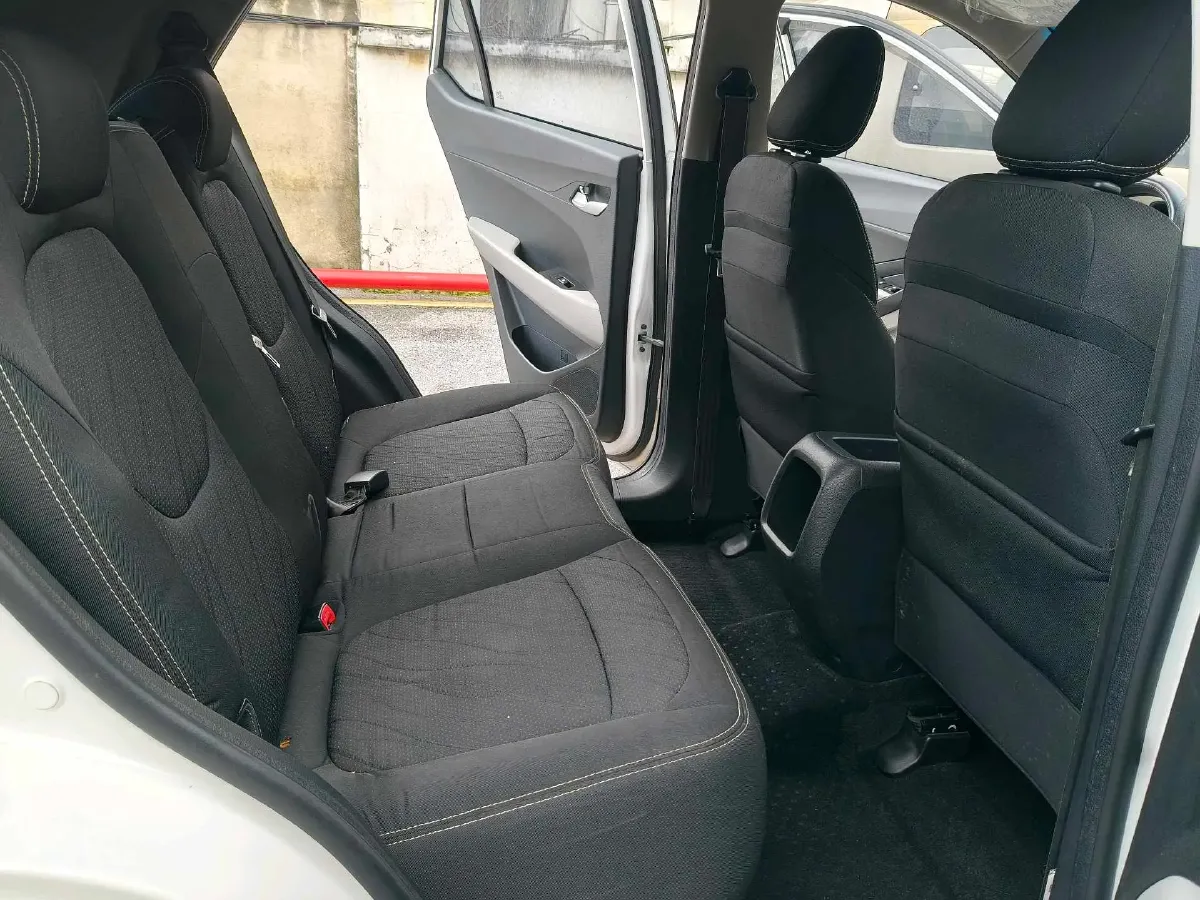 2017 BaoJun 510 1.5L 112HP L4 6MT,autocango,china used car exporter,china ev exporter,chinese used car exporter,chinese used ev exporter