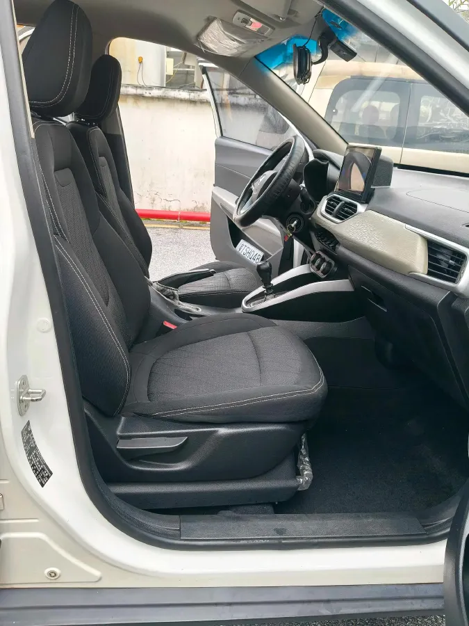 2017 BaoJun 510 1.5L 112HP L4 6MT,autocango,china used car exporter,china ev exporter,chinese used car exporter,chinese used ev exporter