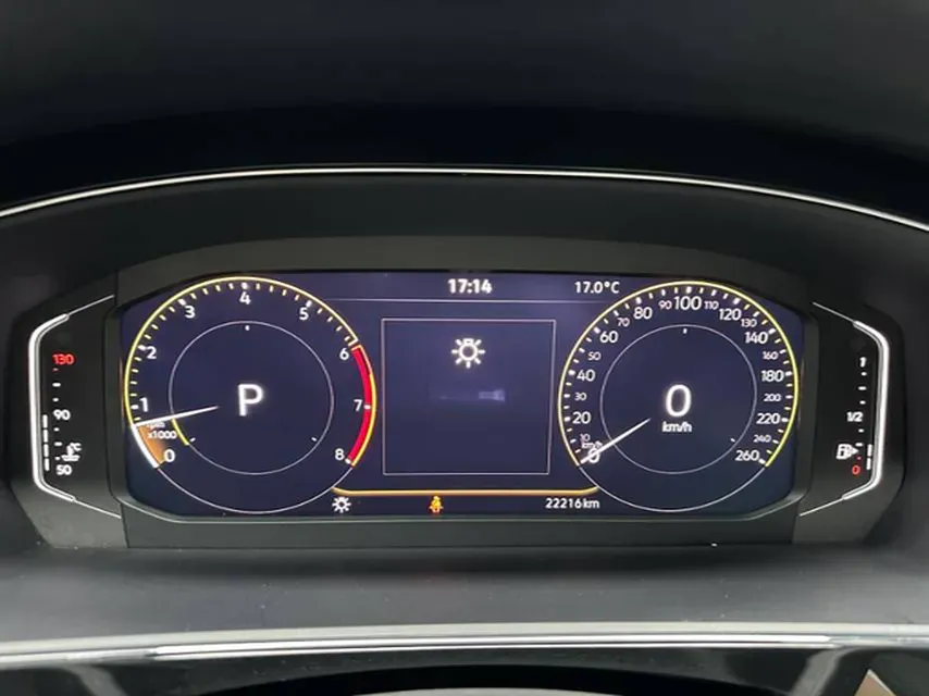 2025 Volkswagen Passat 2.0T 220HP L4 7DCT,autocango,china used car exporter,china ev exporter,chinese used car exporter,chinese used ev exporter