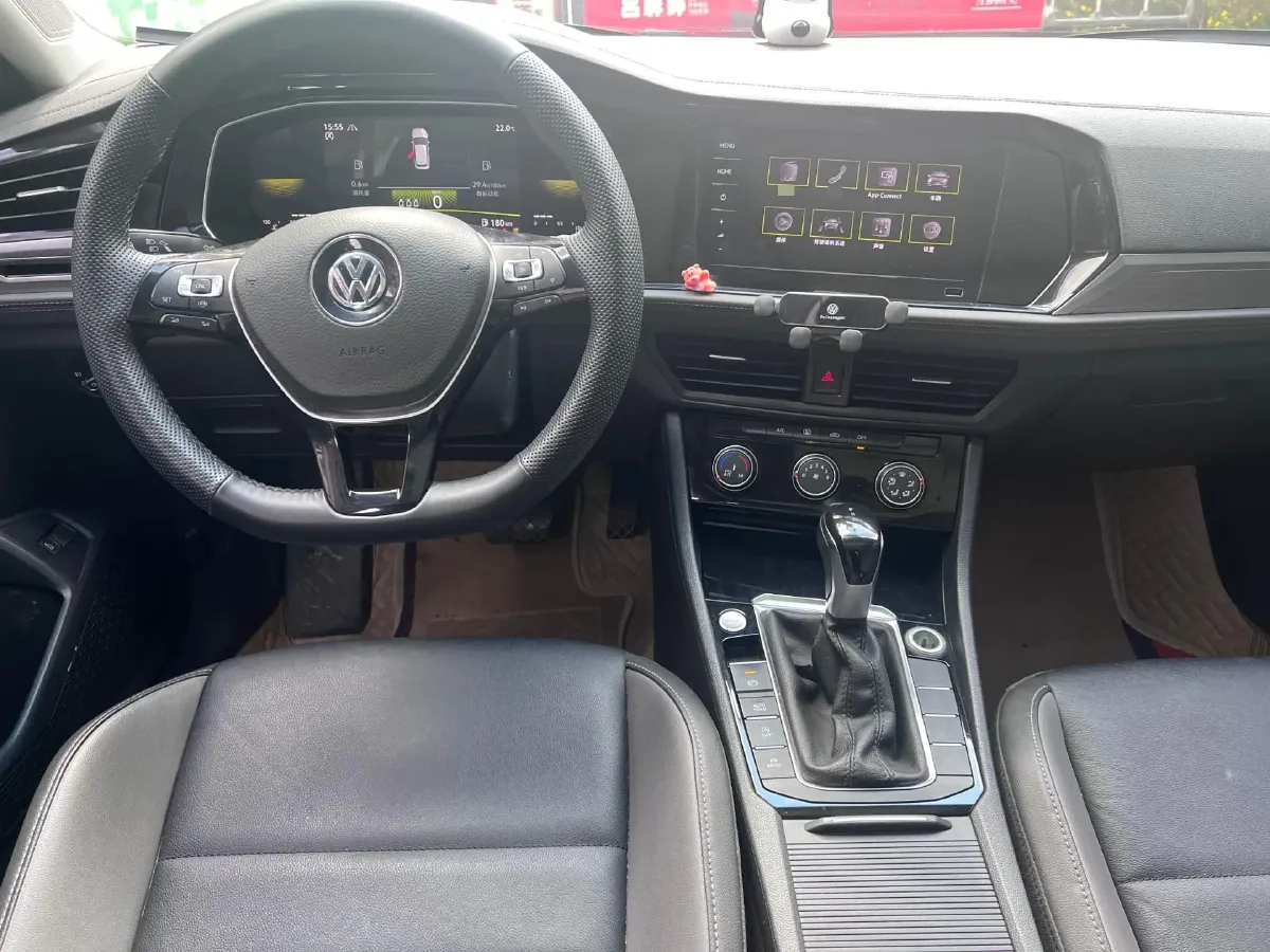 2020 Volkswagen Sagitar 1.4T 150HP L4 7DCT,autocango,china used car exporter,china ev exporter,chinese used car exporter,chinese used ev exporter