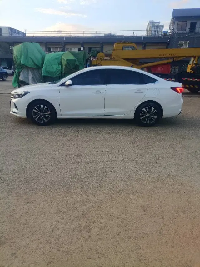 2020 ChangAn Eado 1.6L 128HP L4 5MT,autocango,china used car exporter,china ev exporter,chinese used car exporter,chinese used ev exporter