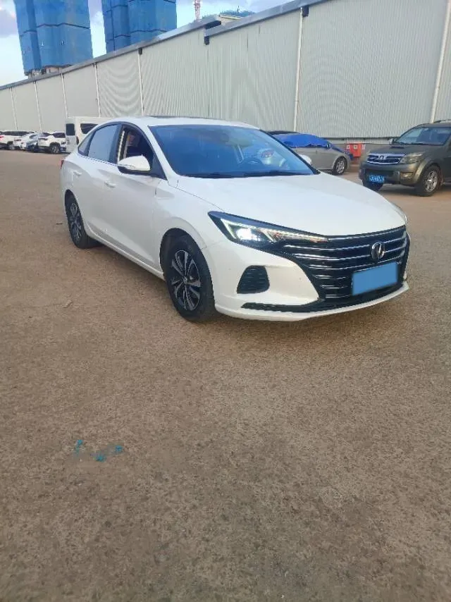 2020 ChangAn Eado 1.6L 128HP L4 5MT,autocango,china used car exporter,china ev exporter,chinese used car exporter,chinese used ev exporter