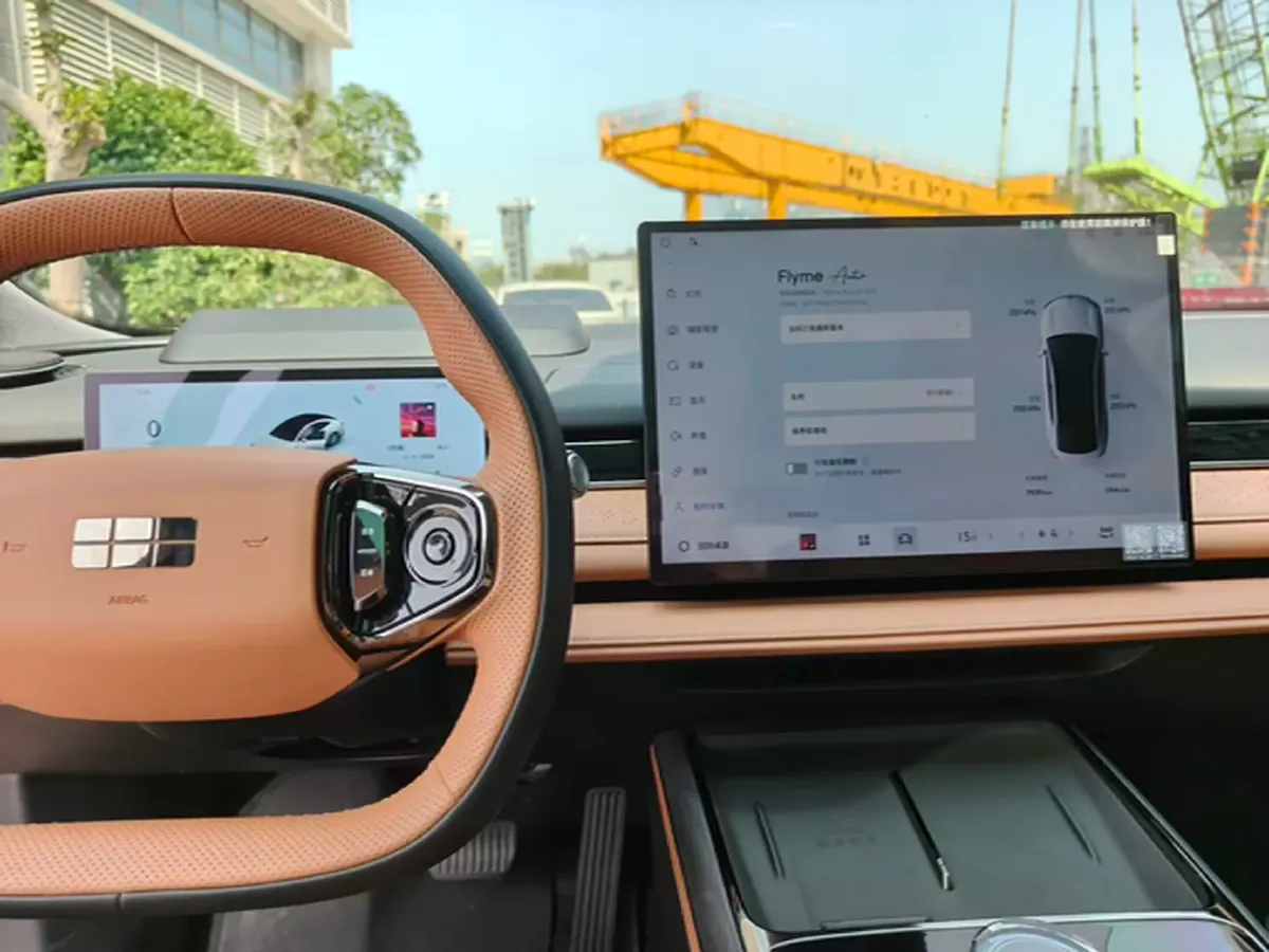 2025 Geely Galaxy Starshine 8 1.5T 163HP L4 3DHT PHEV 27.69KWH,autocango,china used car exporter,china ev exporter,chinese used car exporter,chinese used ev exporter