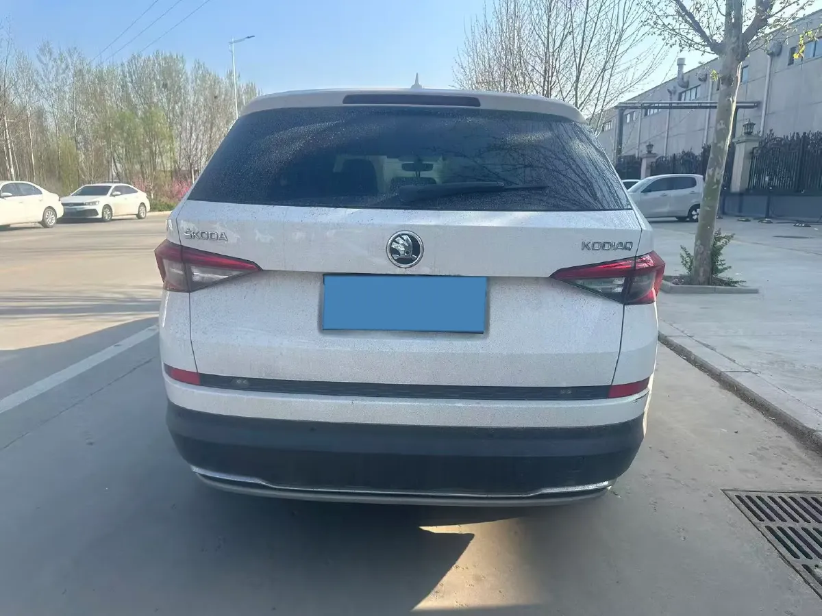 2018 Skoda Kodiak 2.0T 186HP L4 7DCT,autocango,china used car exporter,china ev exporter,chinese used car exporter,chinese used ev exporter