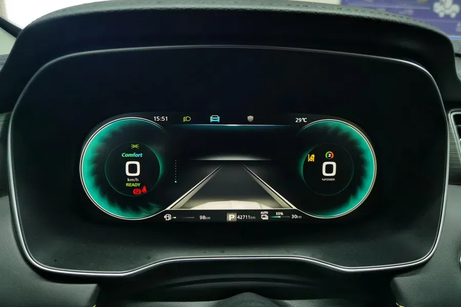 2020 Roewe RX5 1.5T 169HP L4 AMT PHEV 11.1KWH,autocango,china used car exporter,china ev exporter,chinese used car exporter,chinese used ev exporter