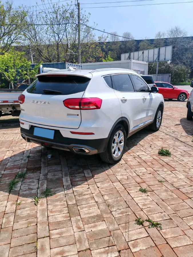 2020 Haval H6 1.5T 169HP L4 7DCT,autocango,china used car exporter,china ev exporter,chinese used car exporter,chinese used ev exporter