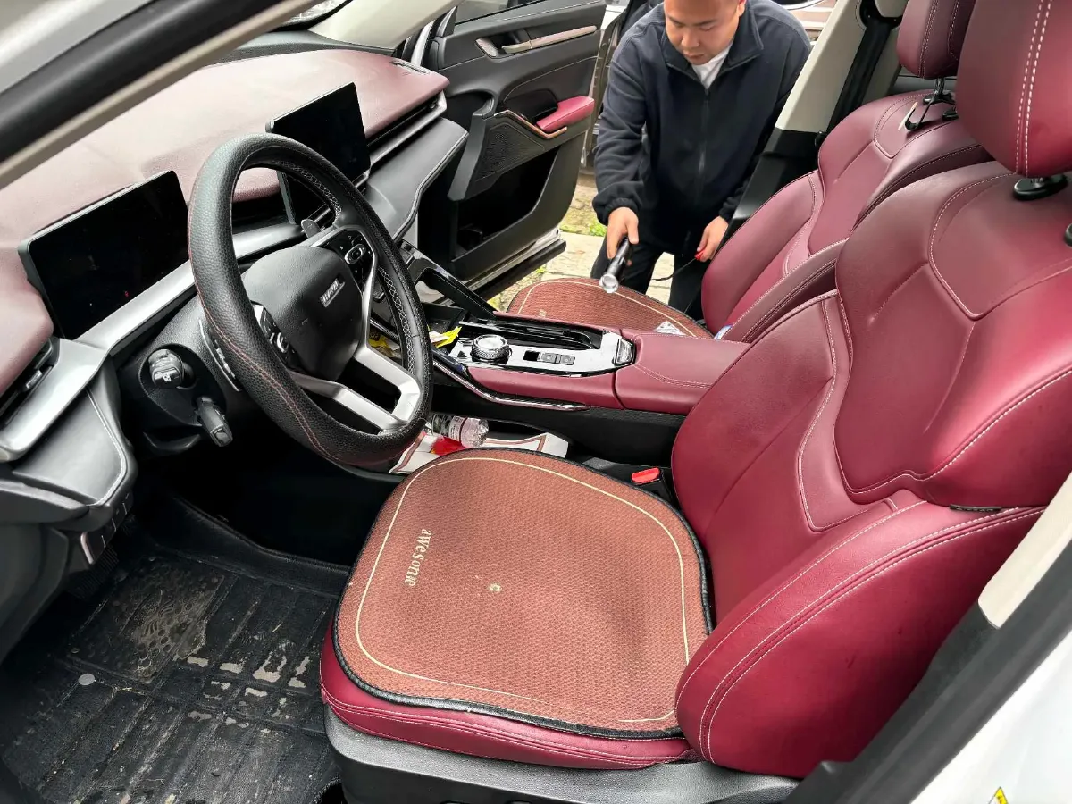 2021 Haval H6 1.5T 169HP L4 7DCT,autocango,china used car exporter,china ev exporter,chinese used car exporter,chinese used ev exporter