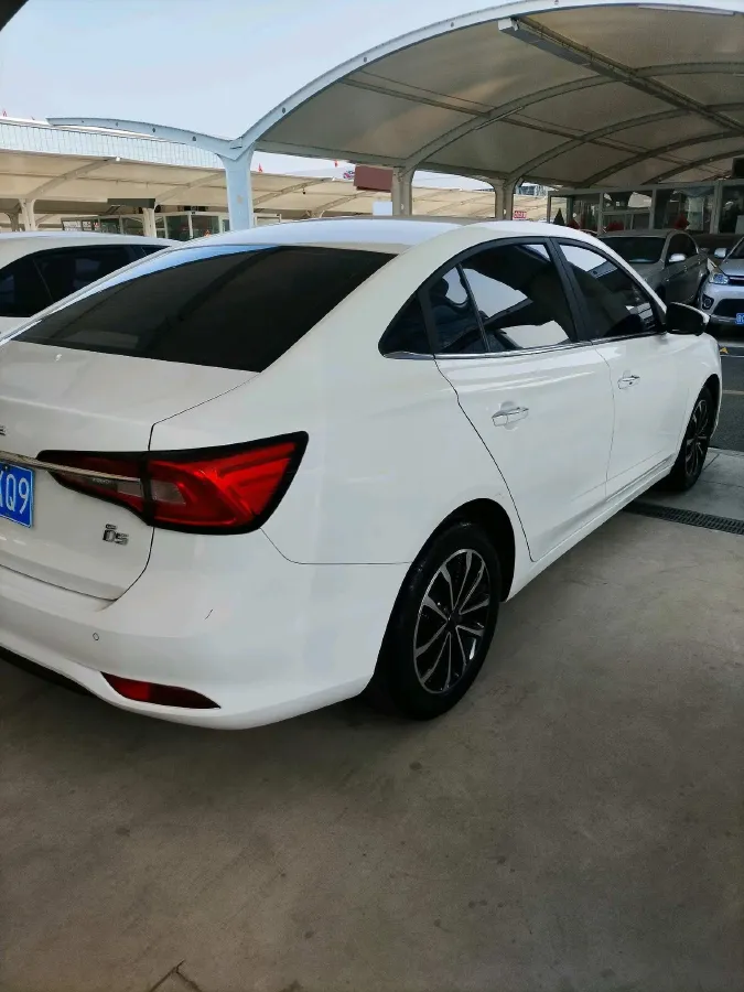 2019 Roewe i5 1.5L 120HP L4 CVT,autocango,china used car exporter,china ev exporter,chinese used car exporter,chinese used ev exporter
