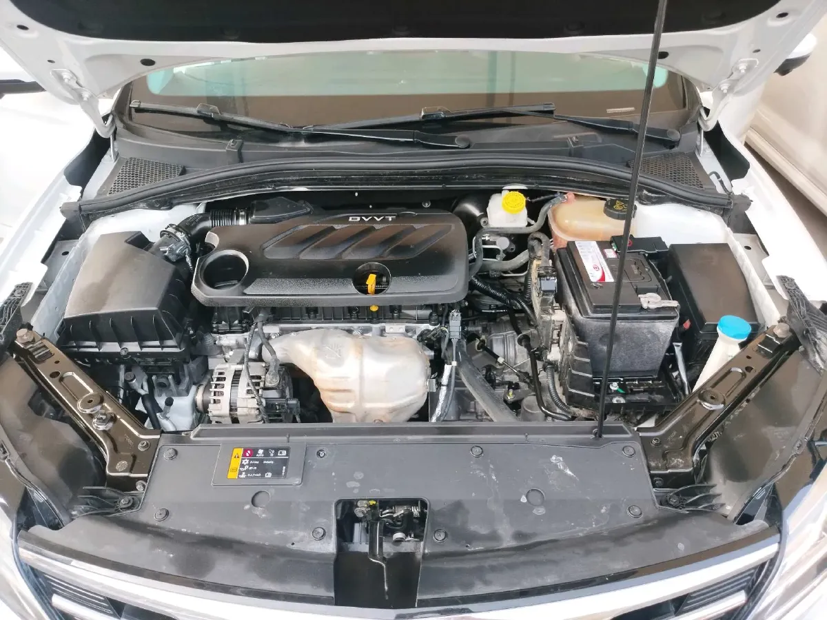 2019 Roewe i5 1.5L 120HP L4 CVT,autocango,china used car exporter,china ev exporter,chinese used car exporter,chinese used ev exporter