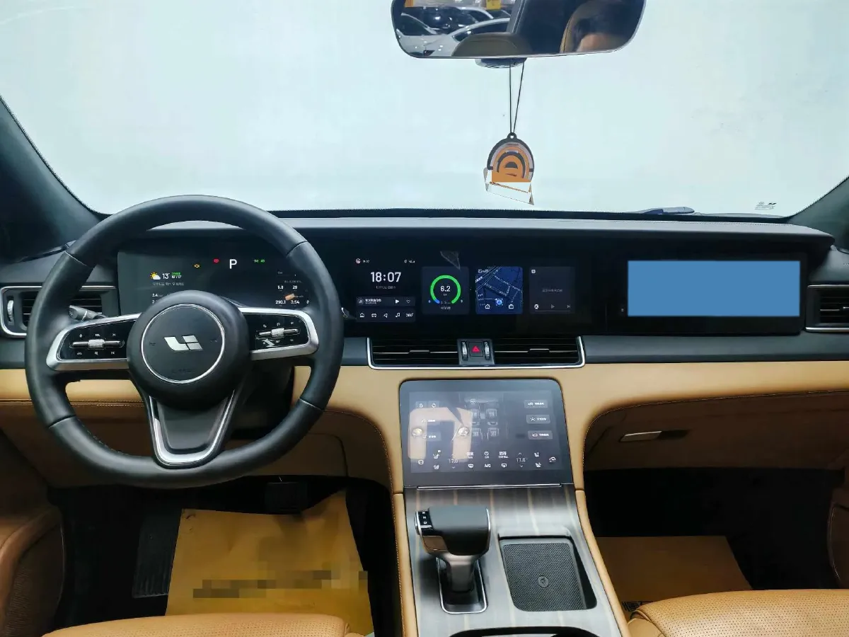 2021 Li ONE Range Extended 131HP REEV 40.5KWH,autocango,china used car exporter,china ev exporter,chinese used car exporter,chinese used ev exporter