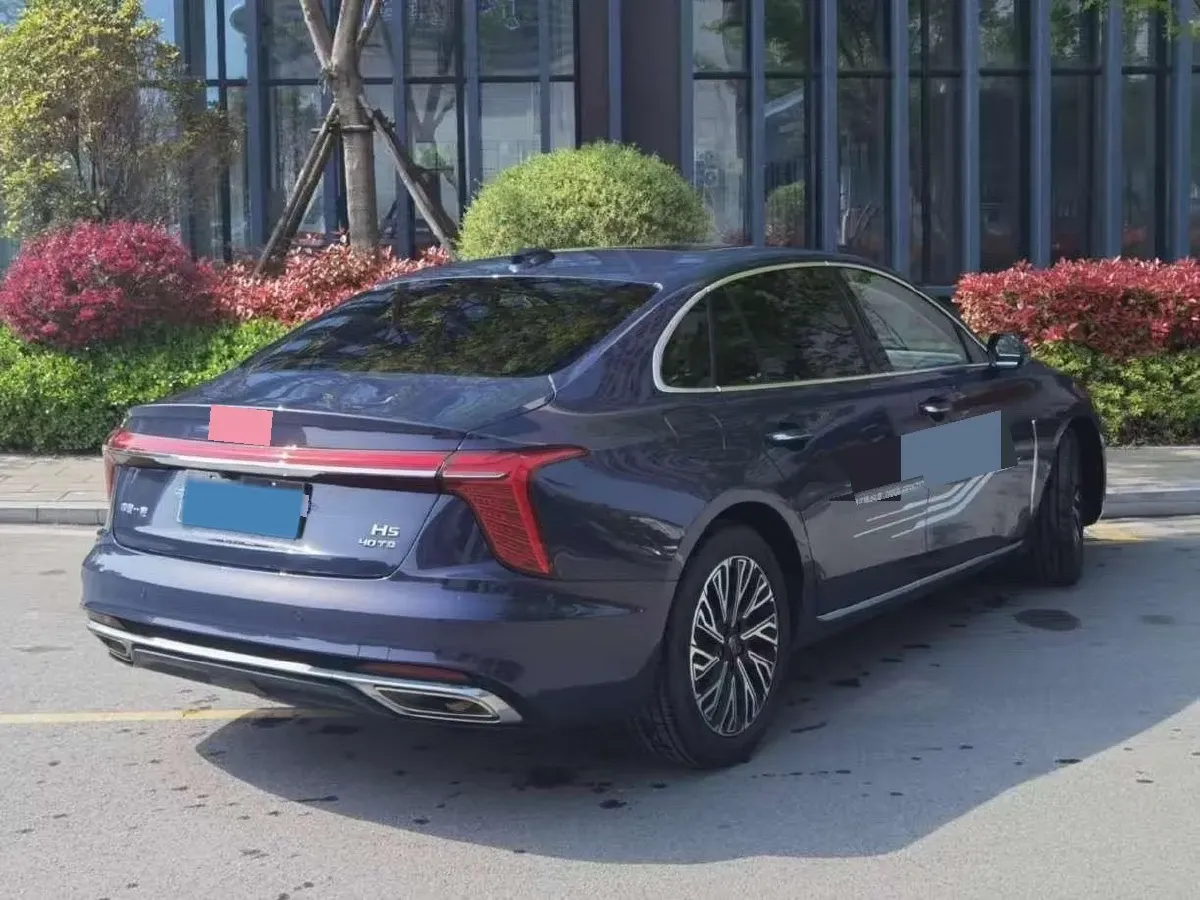 2024 HongQi H5 2.0T 224HP L4 8AT,autocango,china used car exporter,china ev exporter,chinese used car exporter,chinese used ev exporter