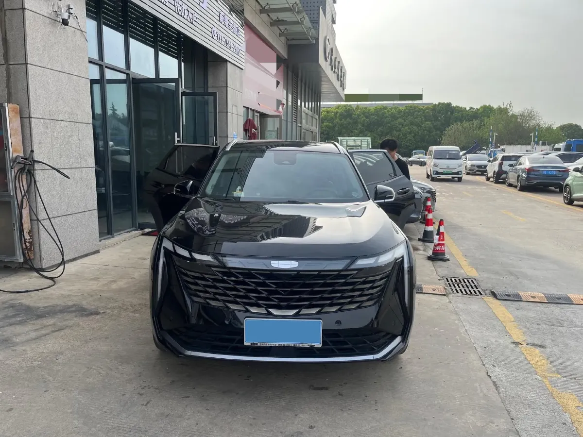 2023 Geely StarRay 1.5T 181HP L4 7DCT,autocango,china used car exporter,china ev exporter,chinese used car exporter,chinese used ev exporter