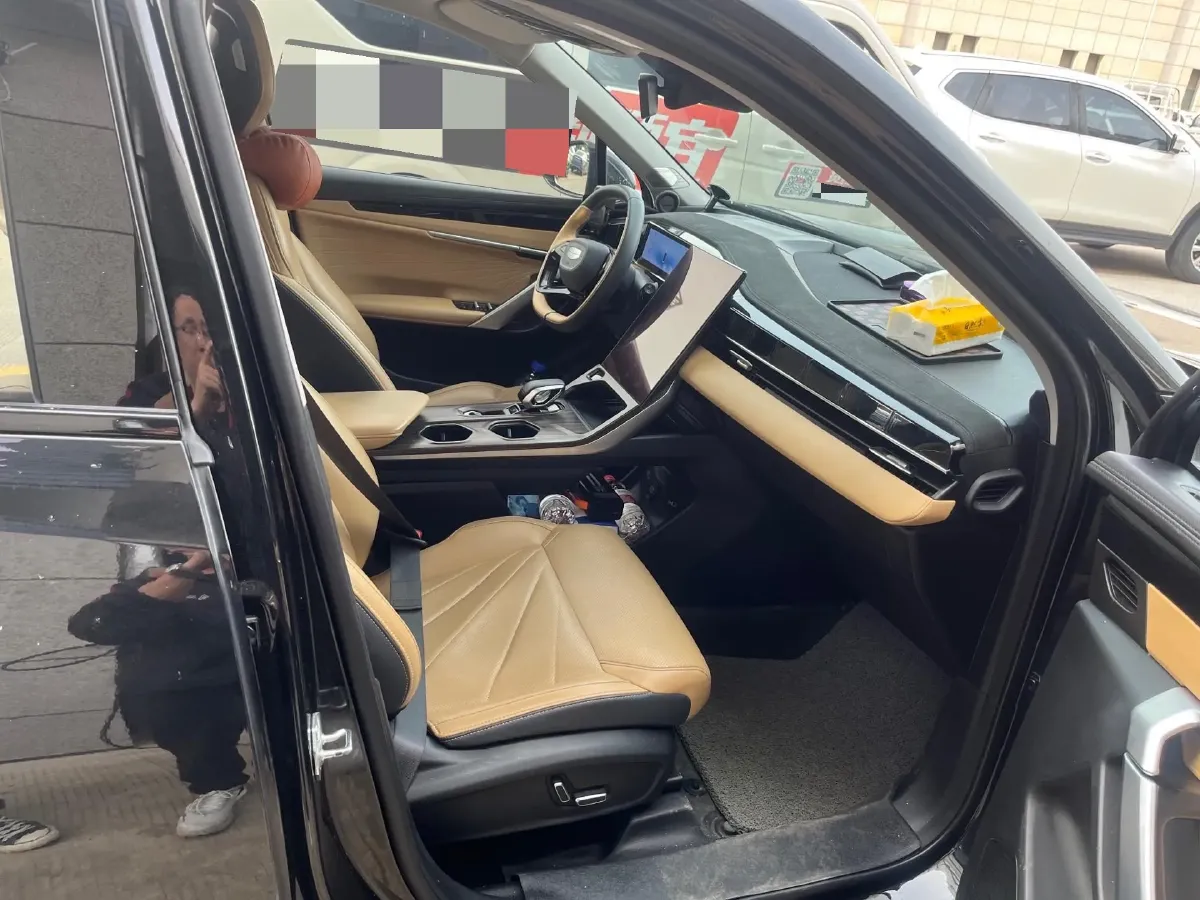 2023 Geely StarRay 1.5T 181HP L4 7DCT,autocango,china used car exporter,china ev exporter,chinese used car exporter,chinese used ev exporter