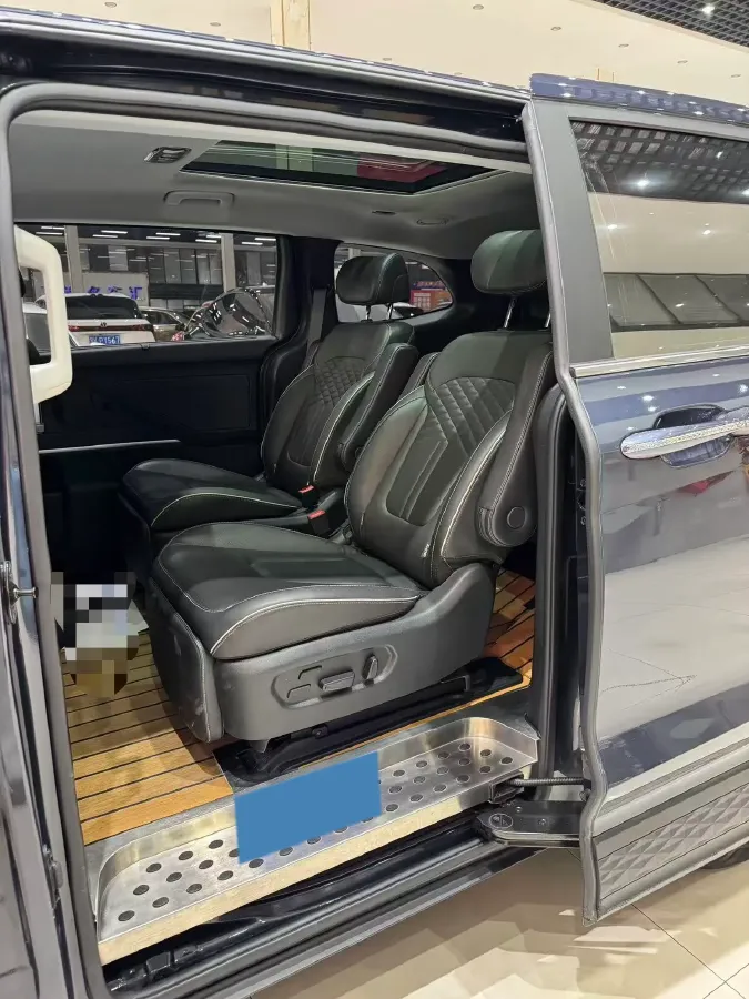 2021 Hyundai Custo 2.0T 236HP L4 8AT,autocango,china used car exporter,china ev exporter,chinese used car exporter,chinese used ev exporter